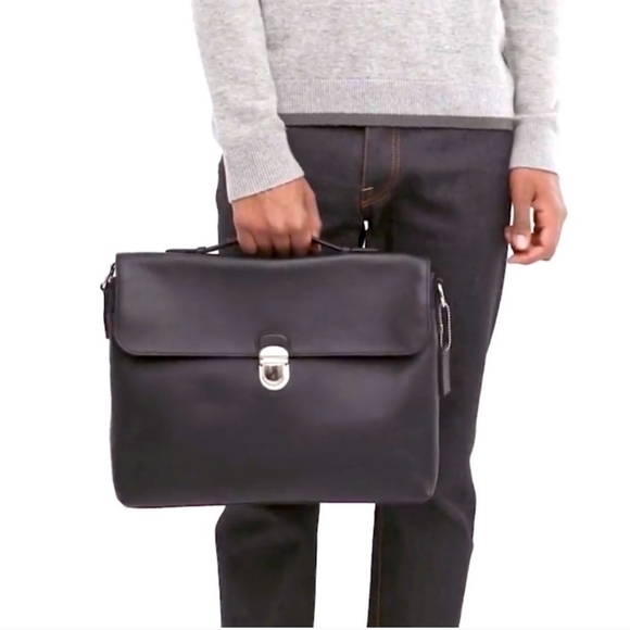 🔹️ Coach 🔹️ Men Beckett Black Leather Briefcase Messenger Flap Crossbody ✨️🖤 - Picture 1 of 5